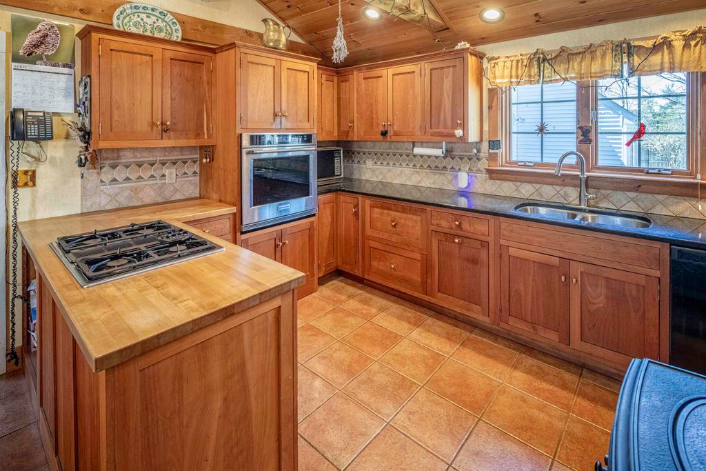 Photo of 79 Noble Street, Somersworth, NH 03878 (MLS # 5087095)