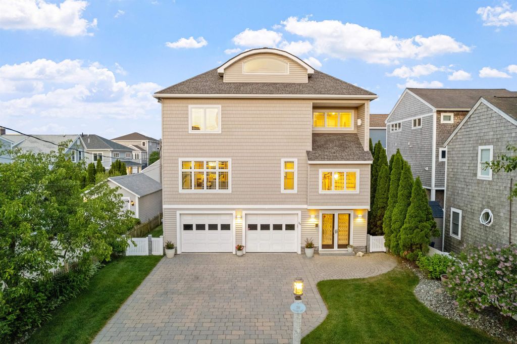 Photo of 30 Ancient Highway, Hampton, NH 03842 (MLS # 5077667)