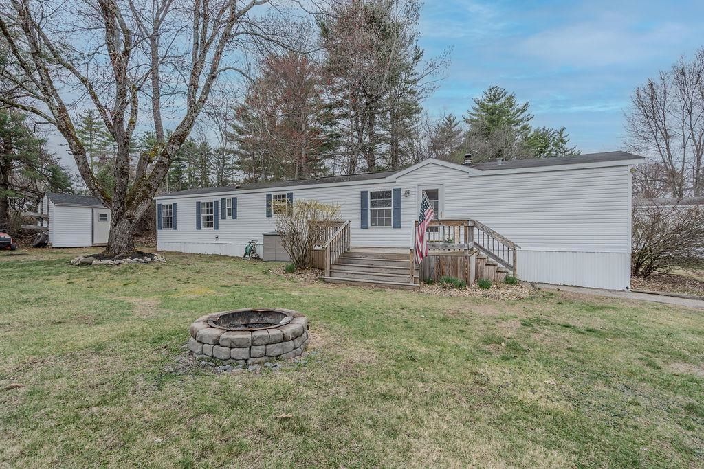 Photo of 141 Estate Drive, Barrington, NH 03825 (MLS # 5084609)