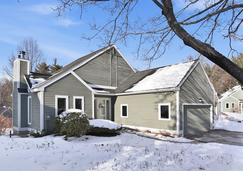 Photo of 190 Chase Way #190, Manchester, NH 03104 (MLS # 5074895)