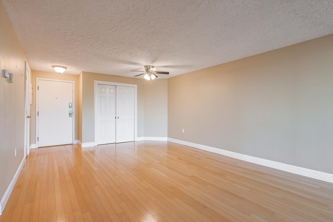 55 River Road 8A