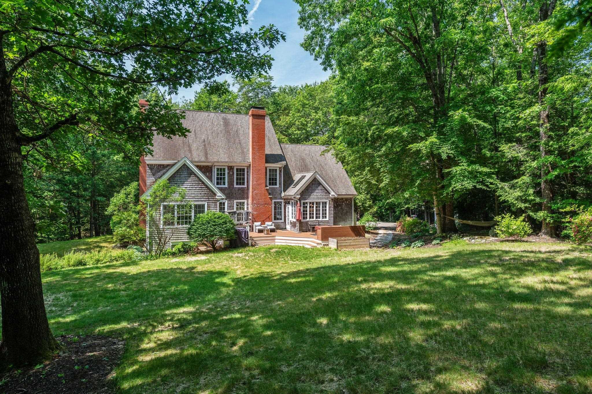 6 Walters Way