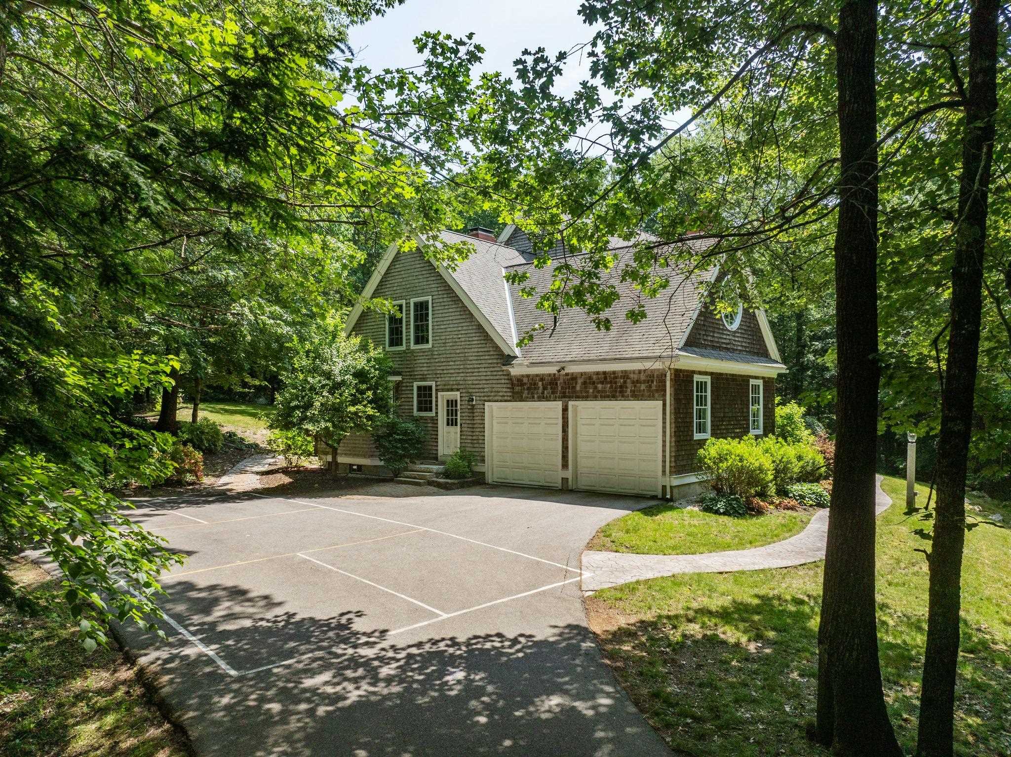 6 Walters Way
