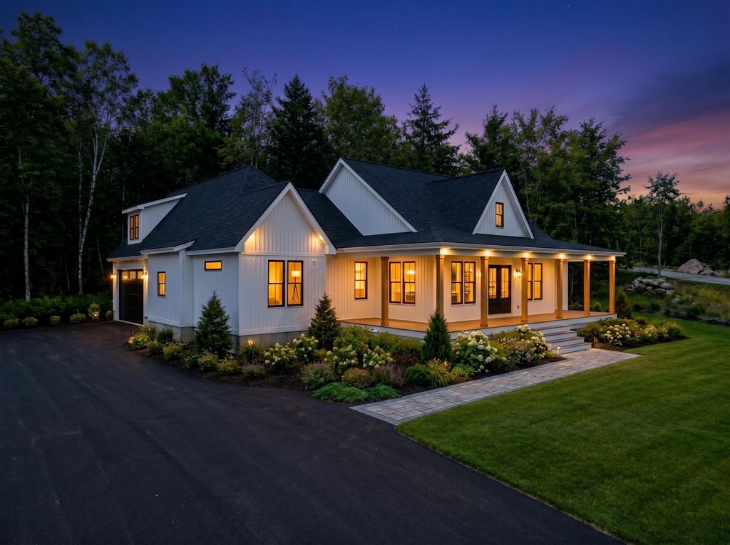 Photo of 1 Jaytee Drive, Alton, NH 03809 (MLS # 5088014)