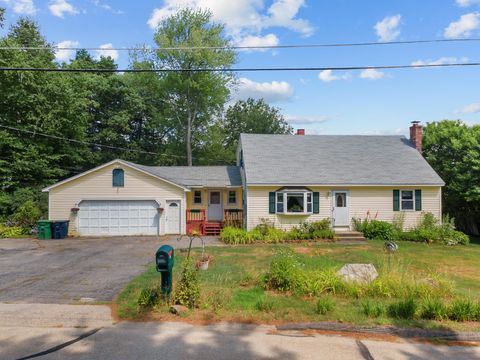 24 Yarmouth Drive Nashua NH 03062