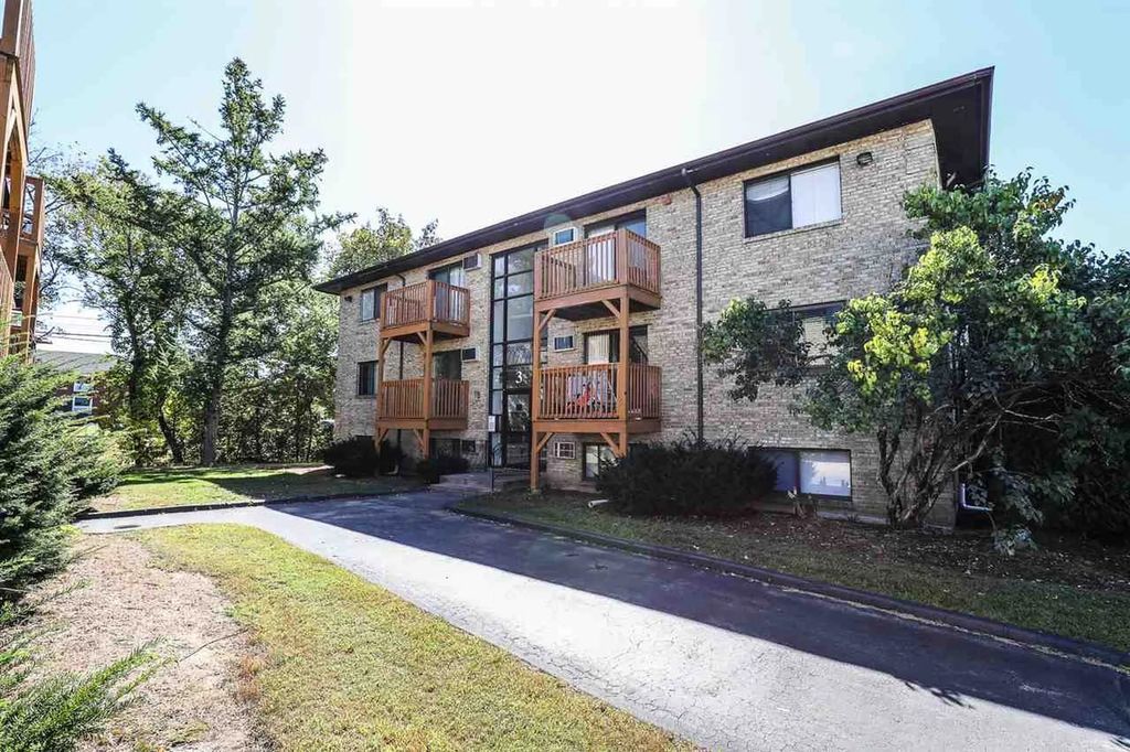 Photo of 3 Lancelot Court, Salem, NH 03079 (MLS # 5086083)