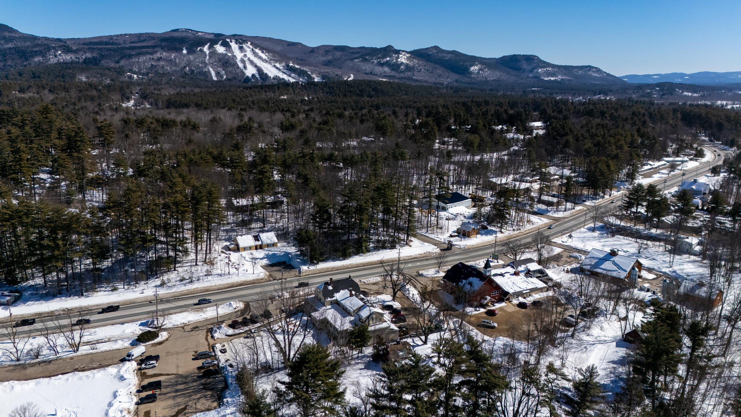3360 & 3378 White Mountain Highway