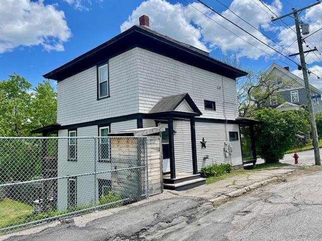 96 Clark Street