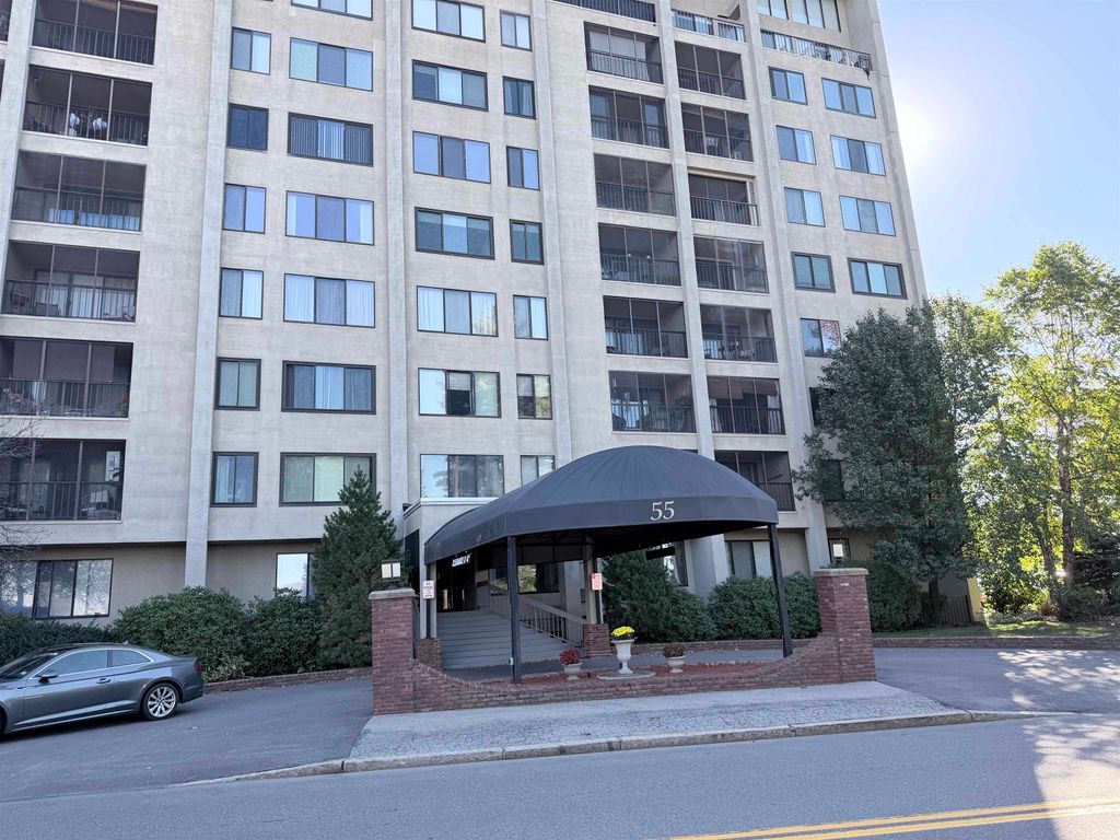 Photo of 55 River Road #3C, Manchester, NH 03104 (MLS # 5064110)
