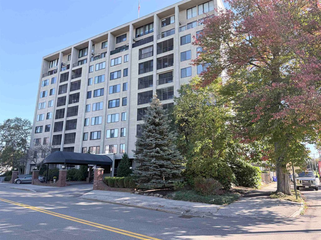 Photo of 55 River Road #3C, Manchester, NH 03104 (MLS # 5064110)