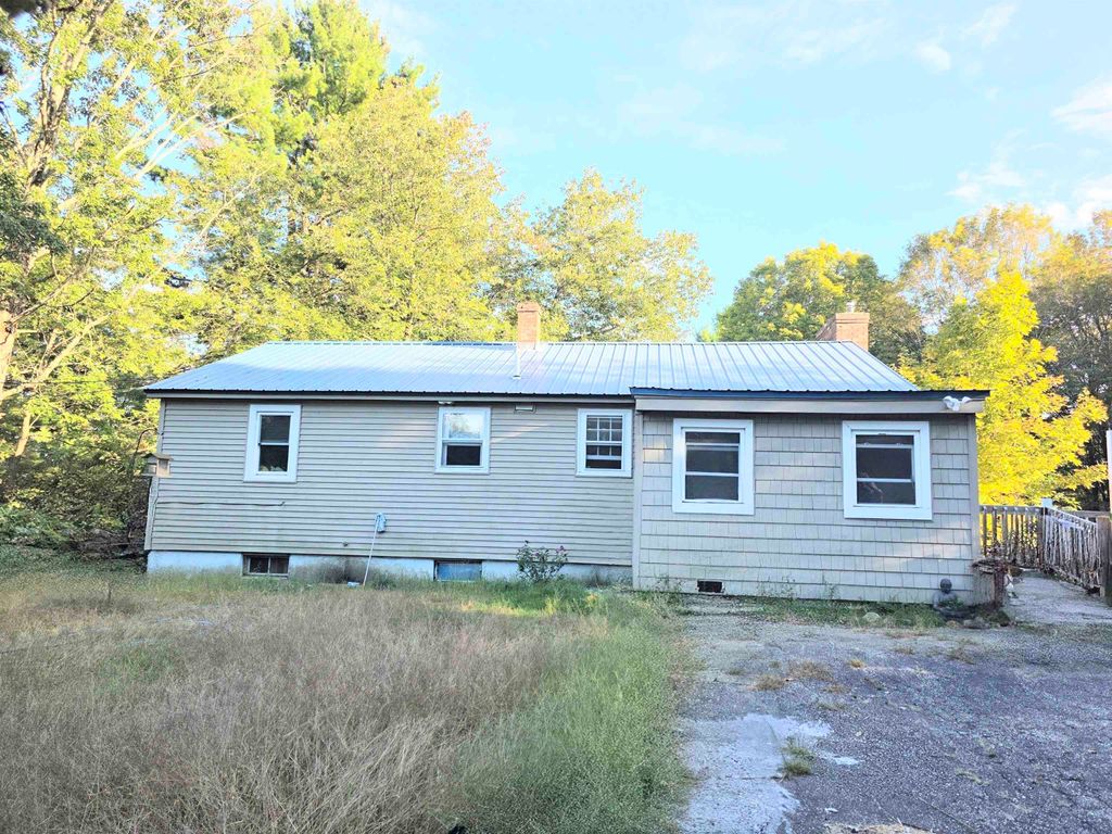 Photo of 169 Jenness Pond Road, Northwood, NH 03261 (MLS # 5066331)