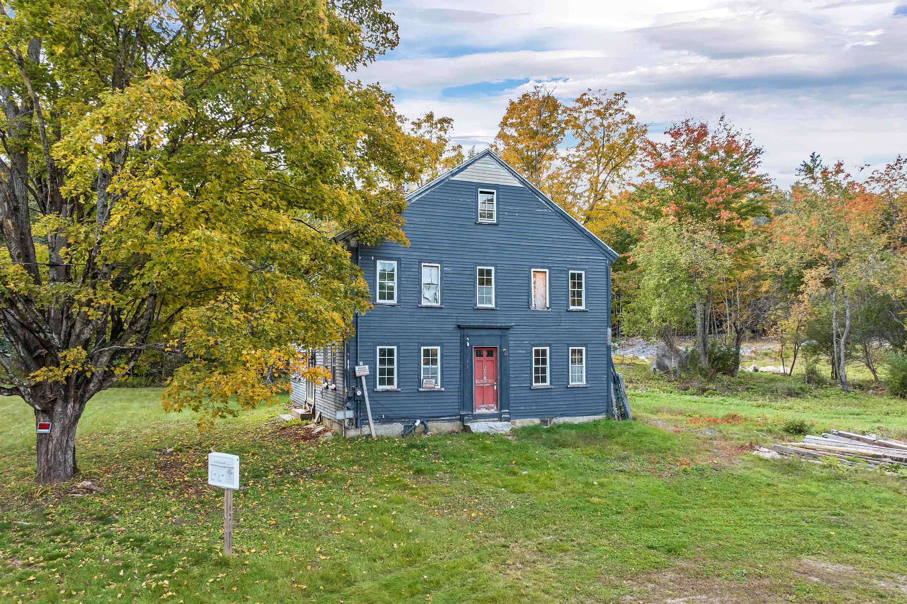 42 College Road