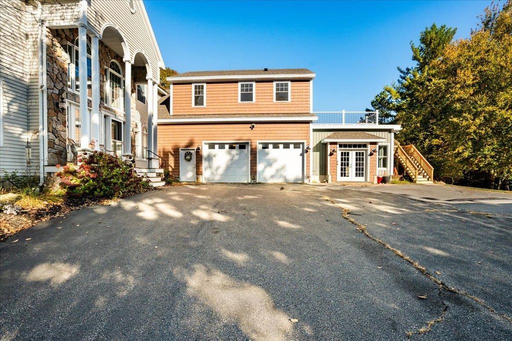 Photo of 61 Cortland Drive, Bedford, NH 03110 (MLS # 5089063)
