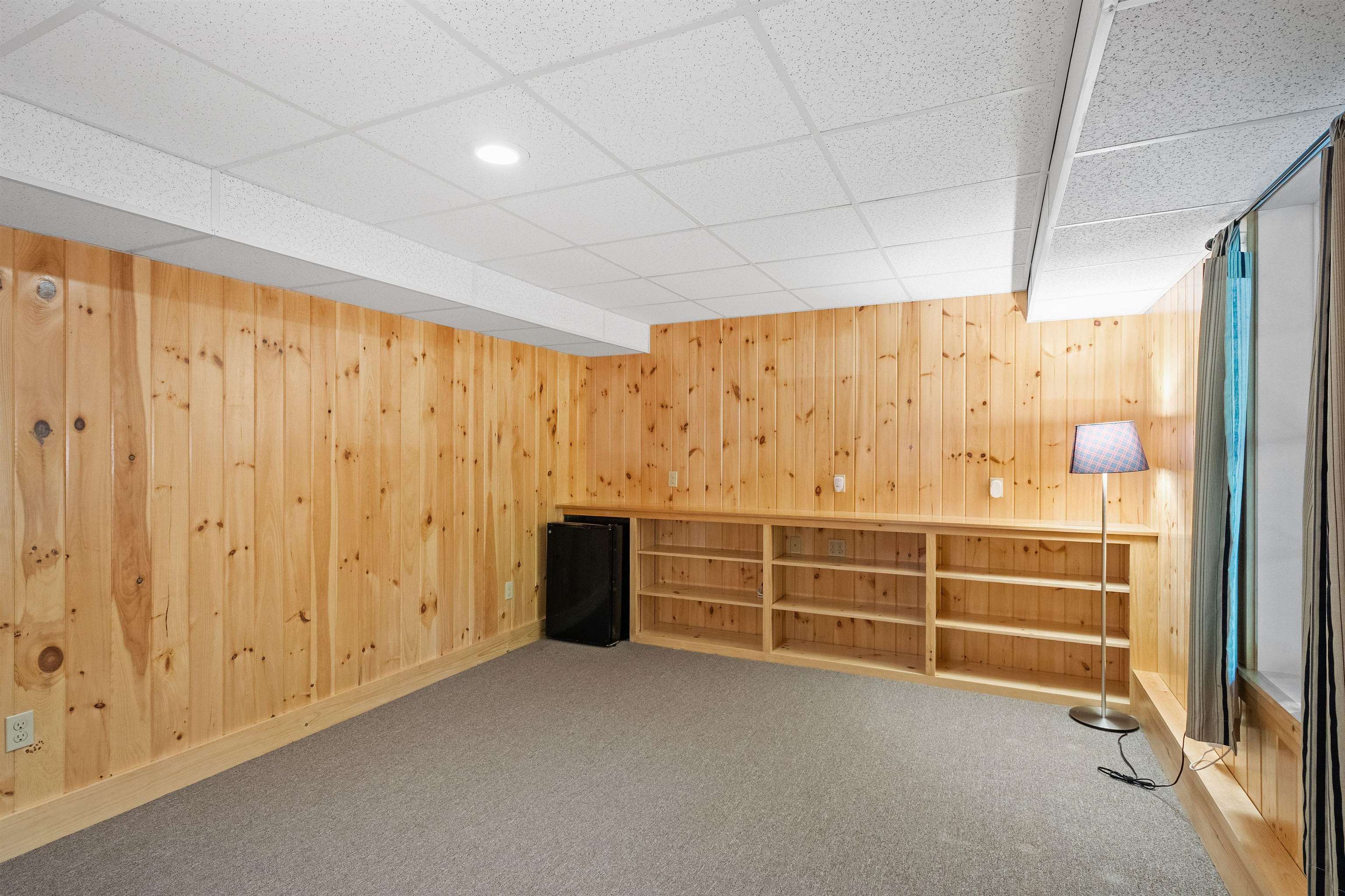 Concord, New Hampshire 03303, United States, 3 Bedrooms Bedrooms, ,3 BathroomsBathrooms,Residential,Active,224386