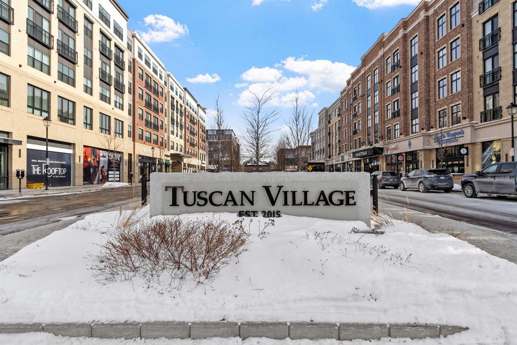 Photo of 18 Artisan Drive #401, Salem, NH 03079 (MLS # 5075927)