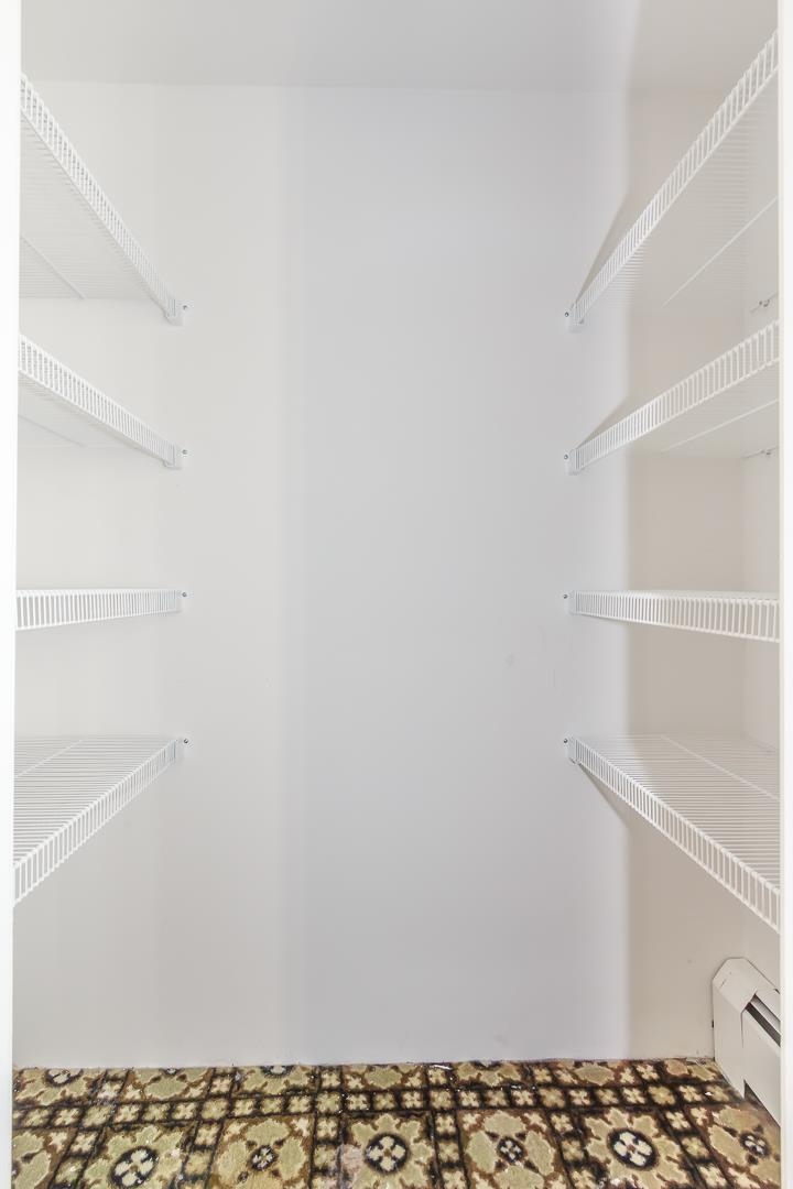 Londonderry, New Hampshire 03053, United States, 5 Bedrooms Bedrooms, ,2 BathroomsBathrooms,Residential,Active,191568