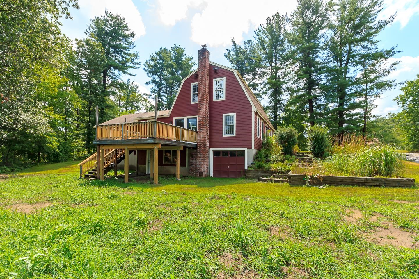 Londonderry, New Hampshire 03053, United States, 5 Bedrooms Bedrooms, ,2 BathroomsBathrooms,Residential,Active,191568