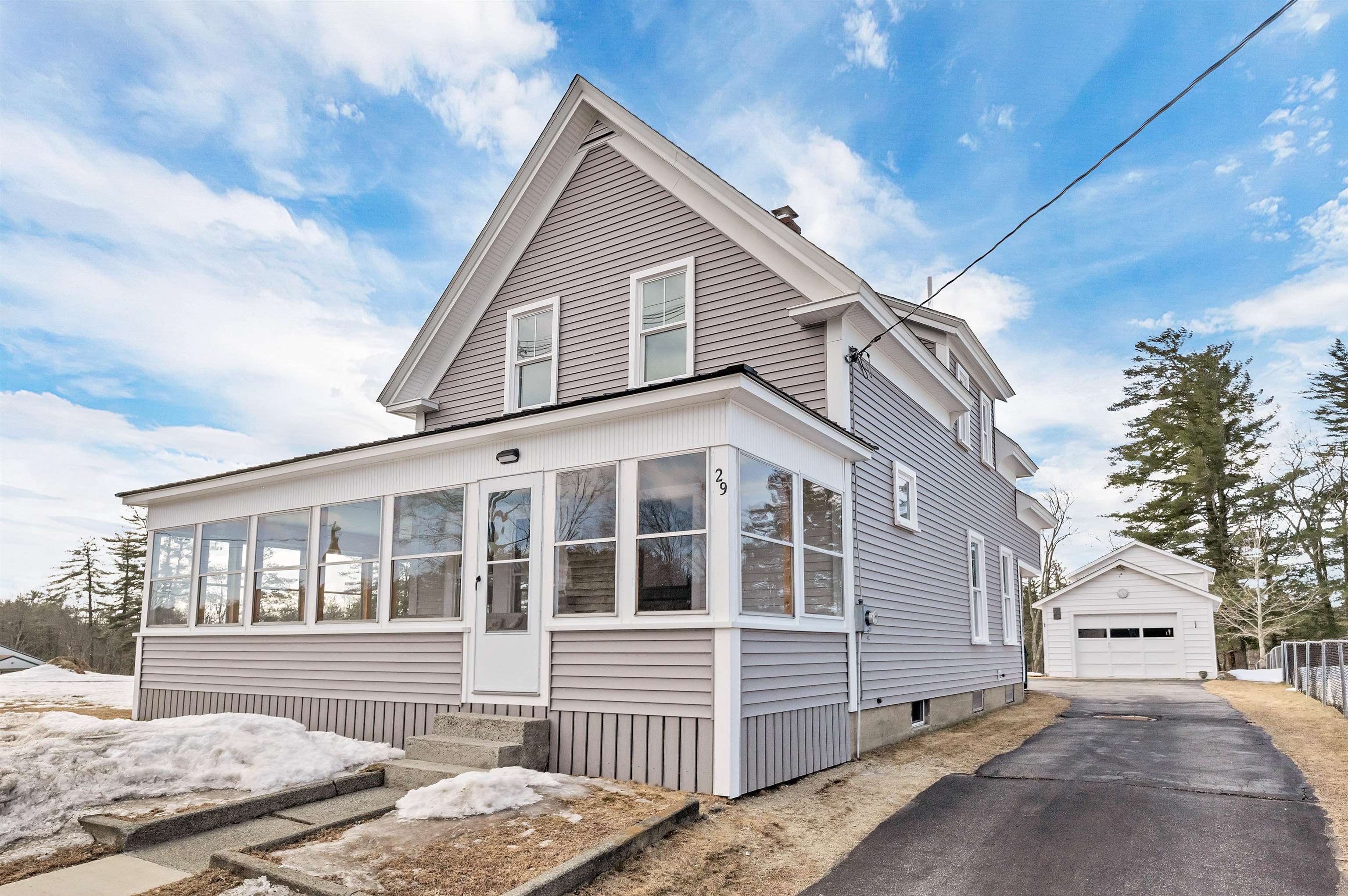 29 Main Street