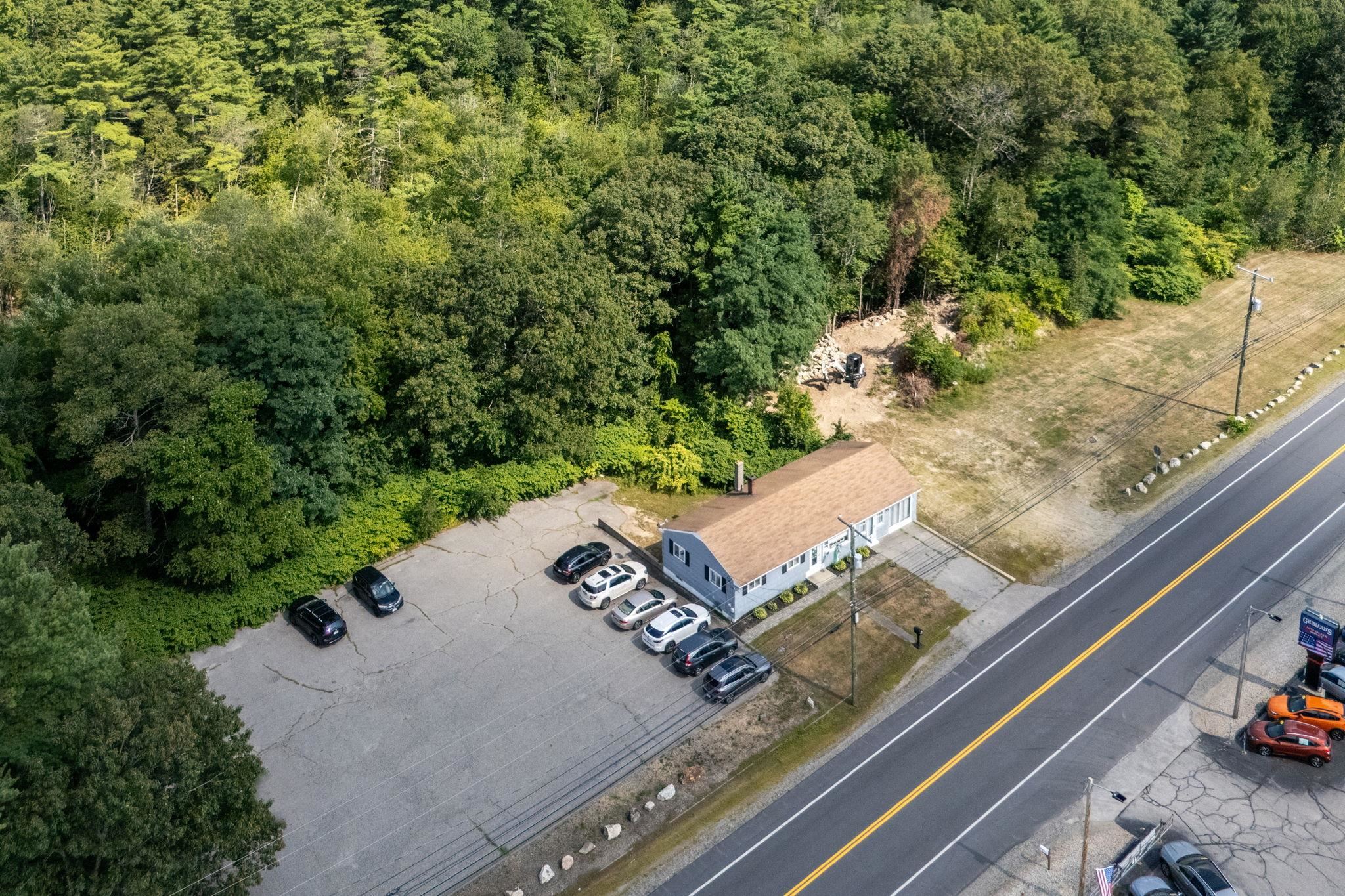 9 Londonderry Turnpike