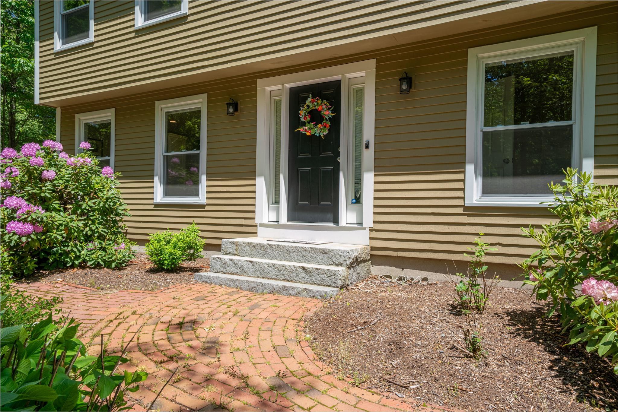 78 Hitching Post Lane