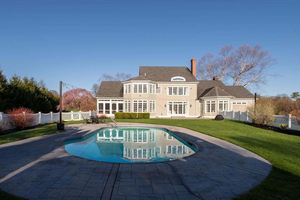 Photo of 5 Cider Hill Road, Hampton Falls, NH 03844 (MLS # 5084828)