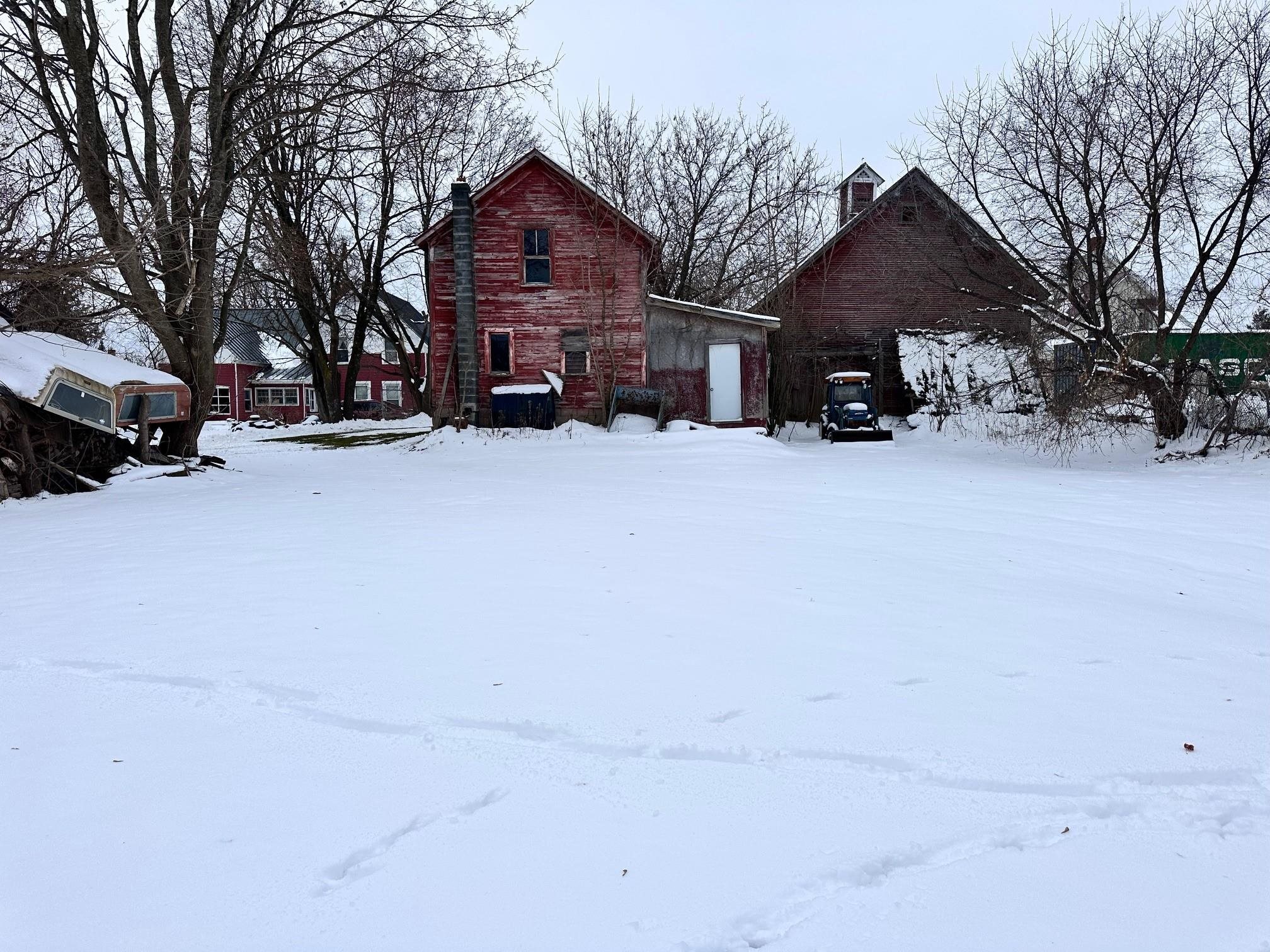 1171 Main Street