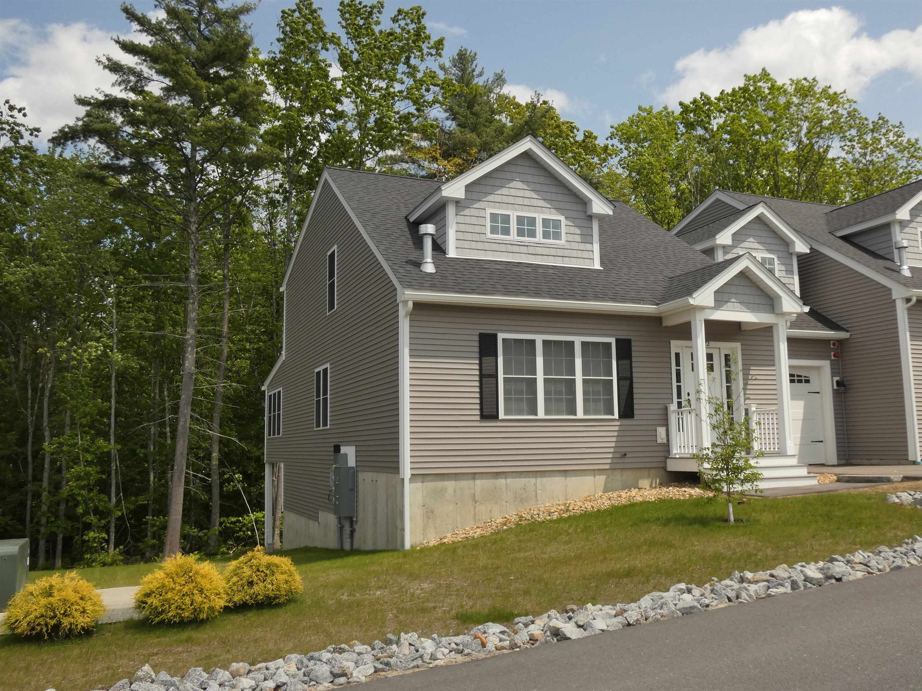 72 Brook Hill