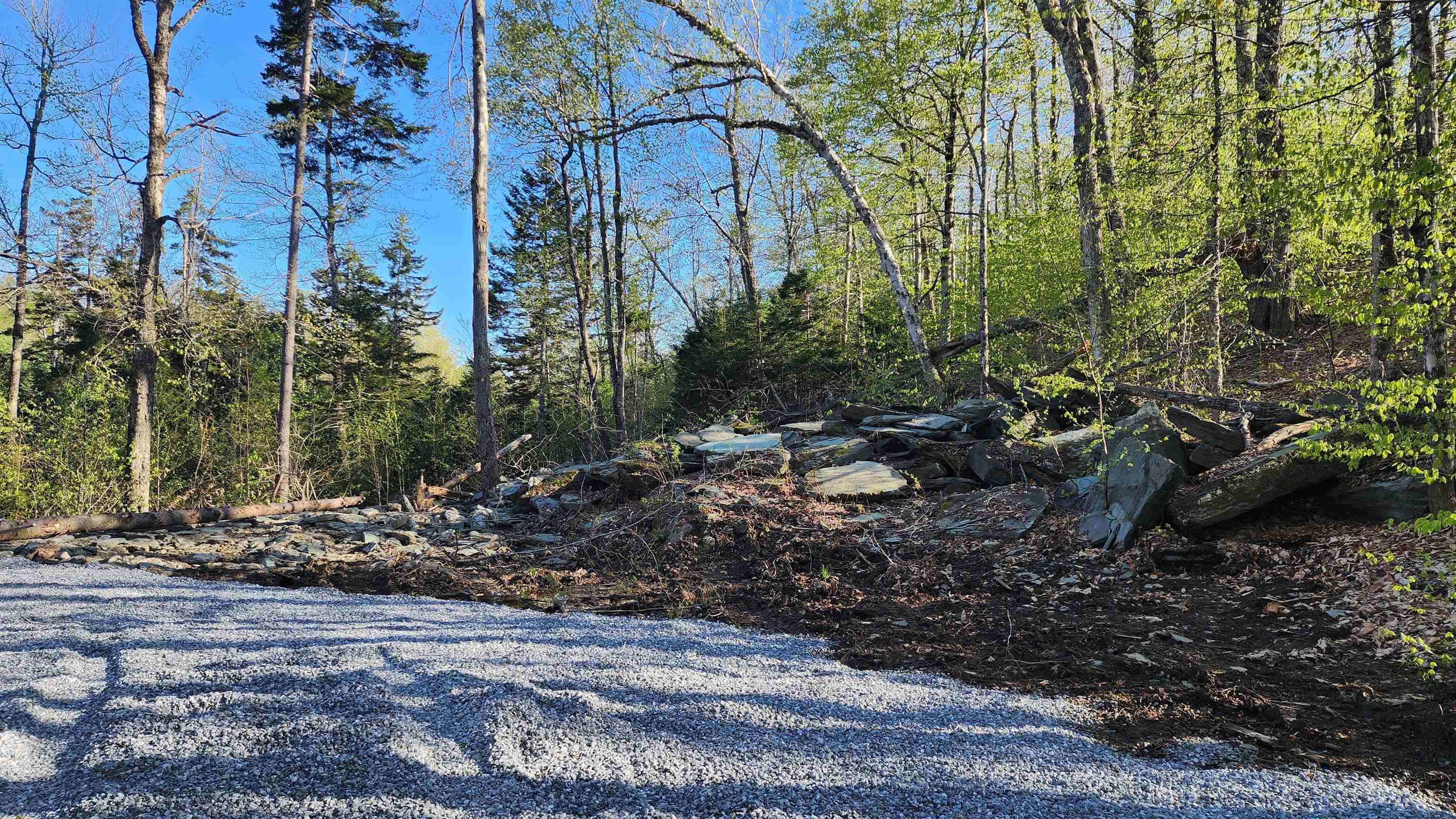 00 East Hill Road