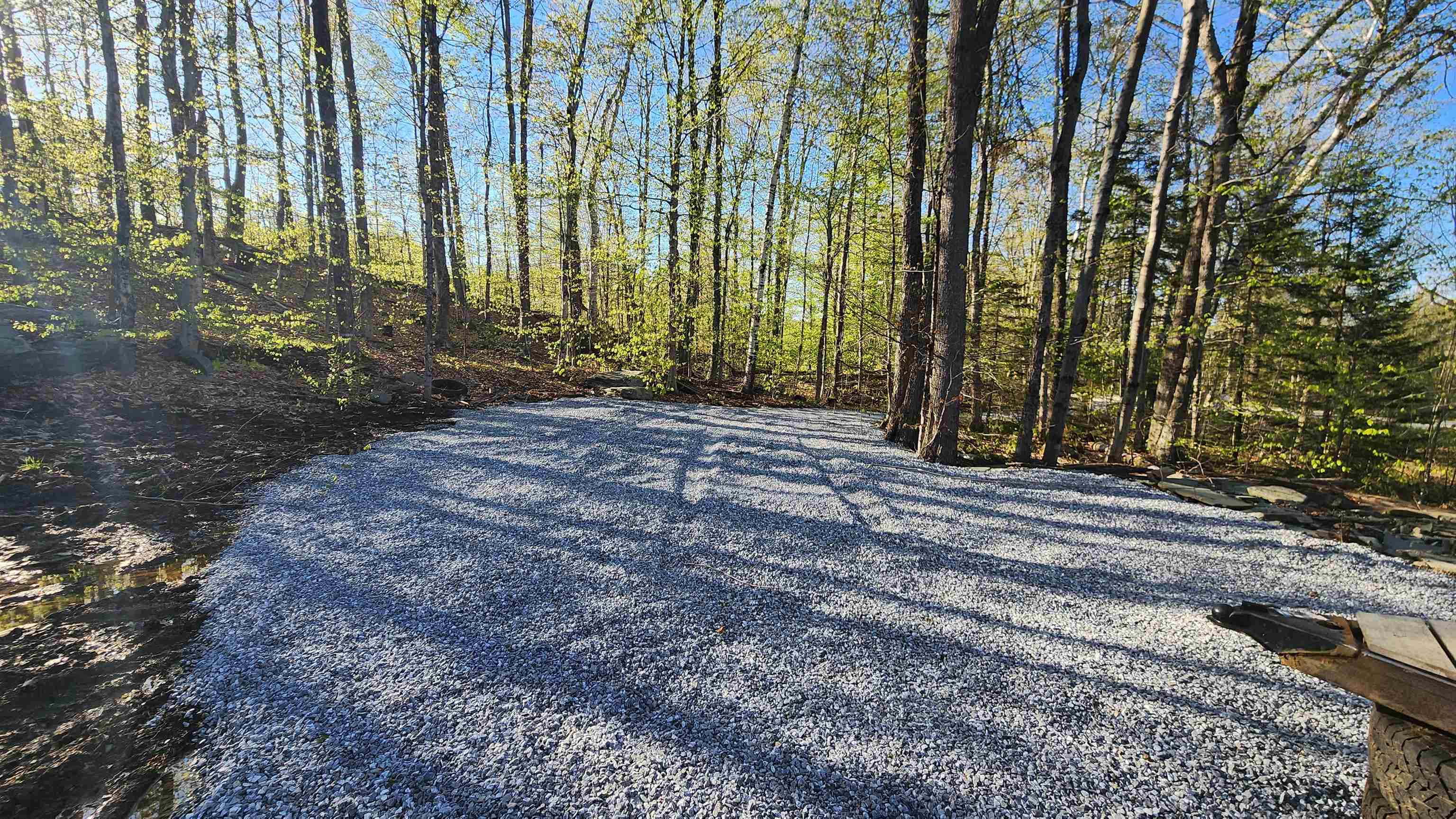 00 East Hill Road
