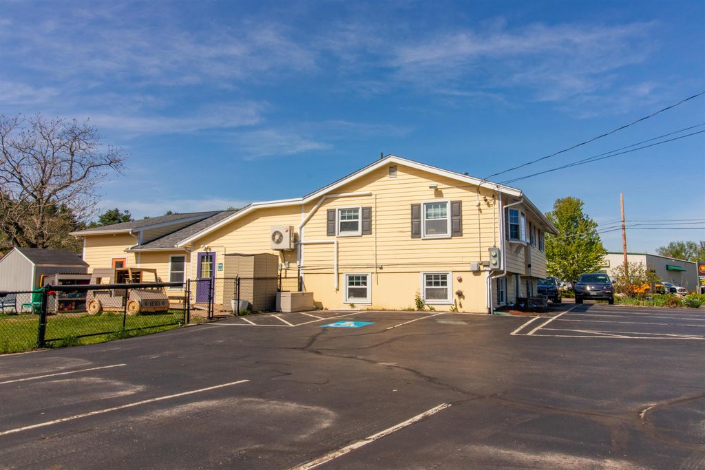 Photo of 352 Elm Street, Milford, NH 03055 (MLS # 5089326)
