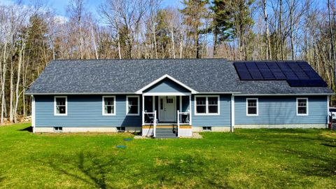 Photo of 15 Wildcat Drive, Haverhill, NH 03785 (MLS # 5085725)