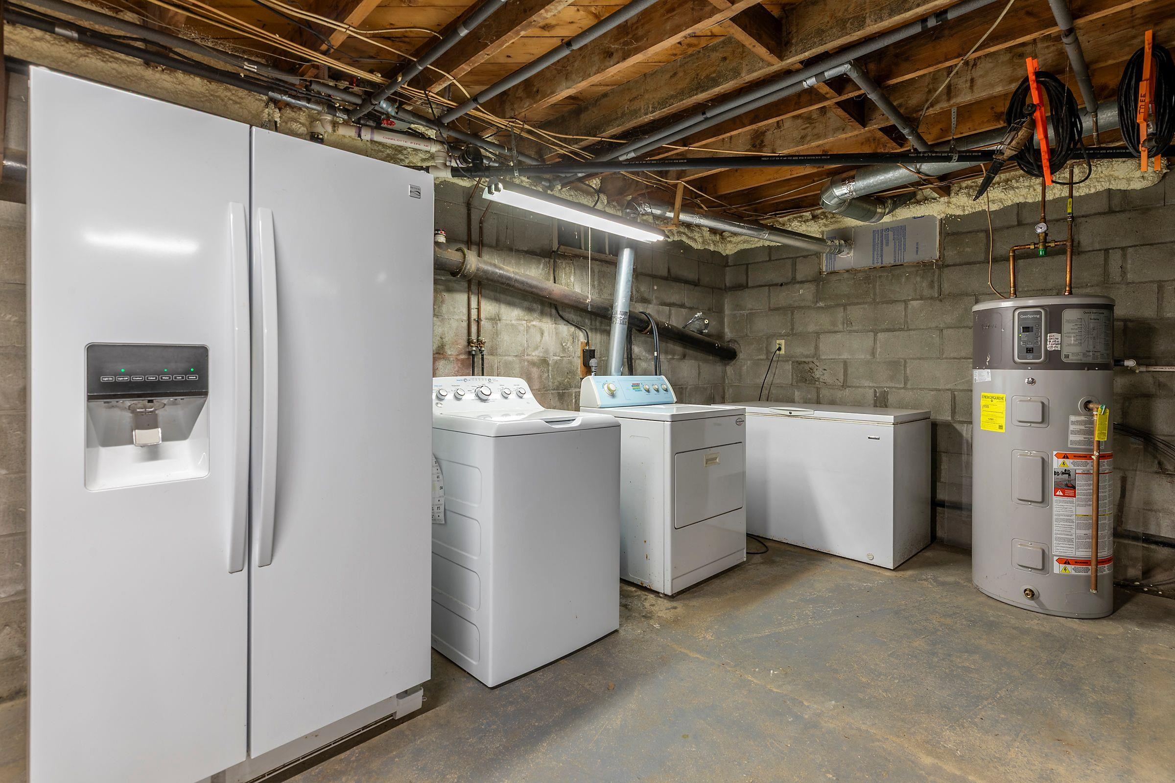 Londonderry, Vermont 05148, United States, 3 Bedrooms Bedrooms, ,3 BathroomsBathrooms,Residential,Active,175416