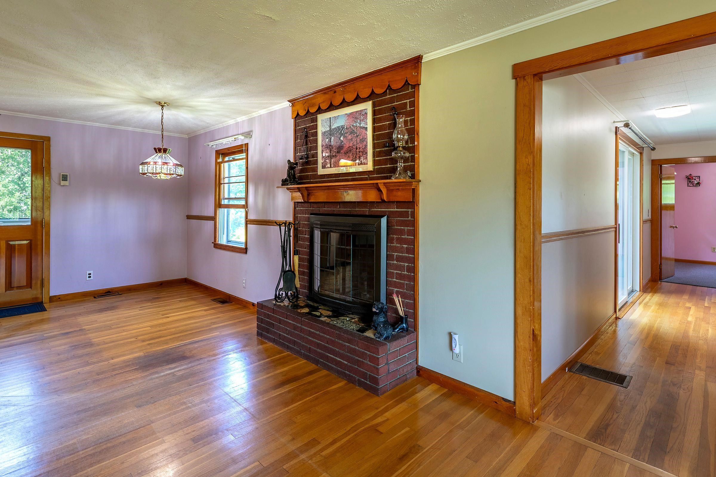 Londonderry, Vermont 05148, United States, 3 Bedrooms Bedrooms, ,3 BathroomsBathrooms,Residential,Active,175416