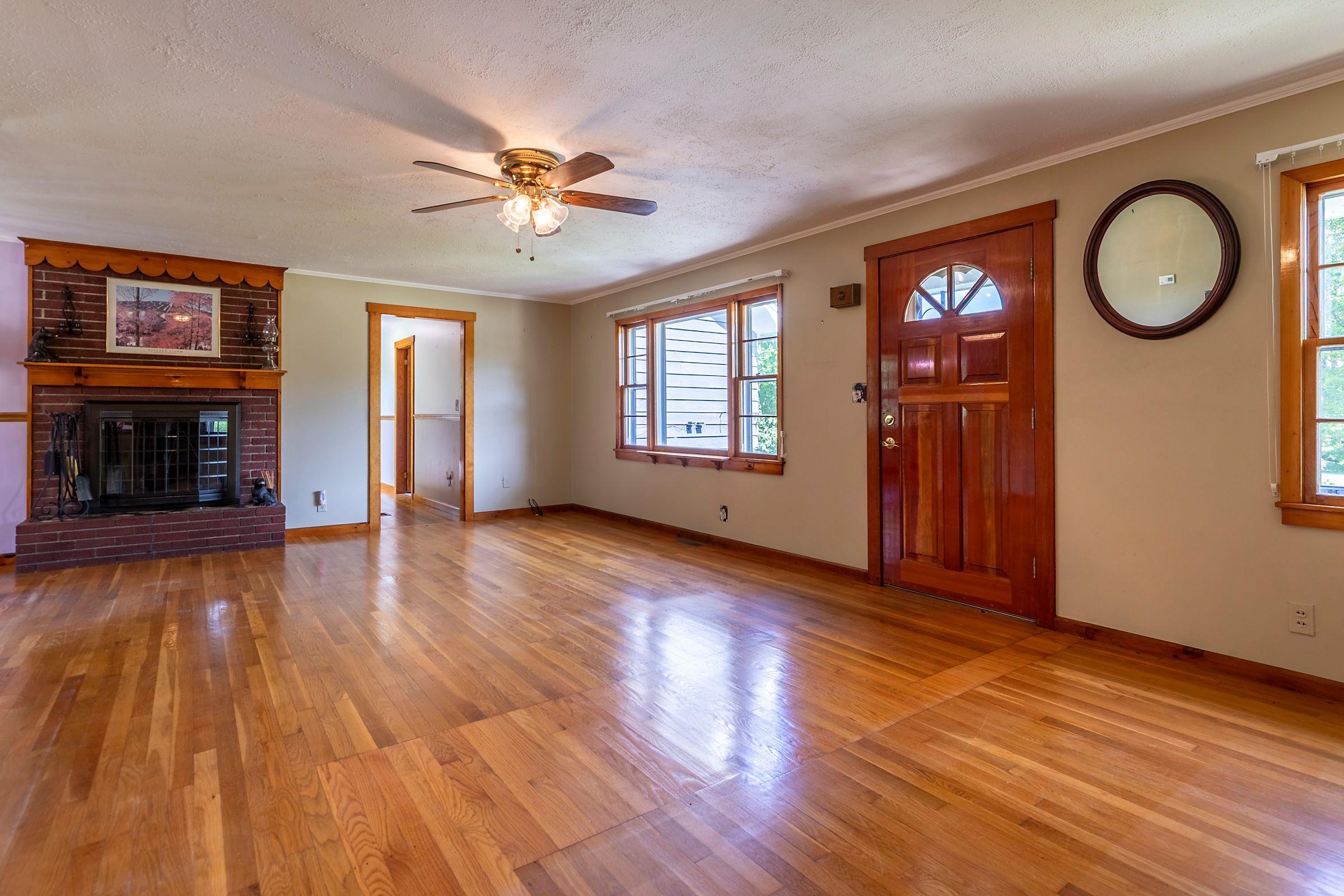 Londonderry, Vermont 05148, United States, 3 Bedrooms Bedrooms, ,3 BathroomsBathrooms,Residential,Active,175416