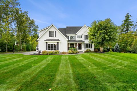 24 Summer Lane Bow NH 03304