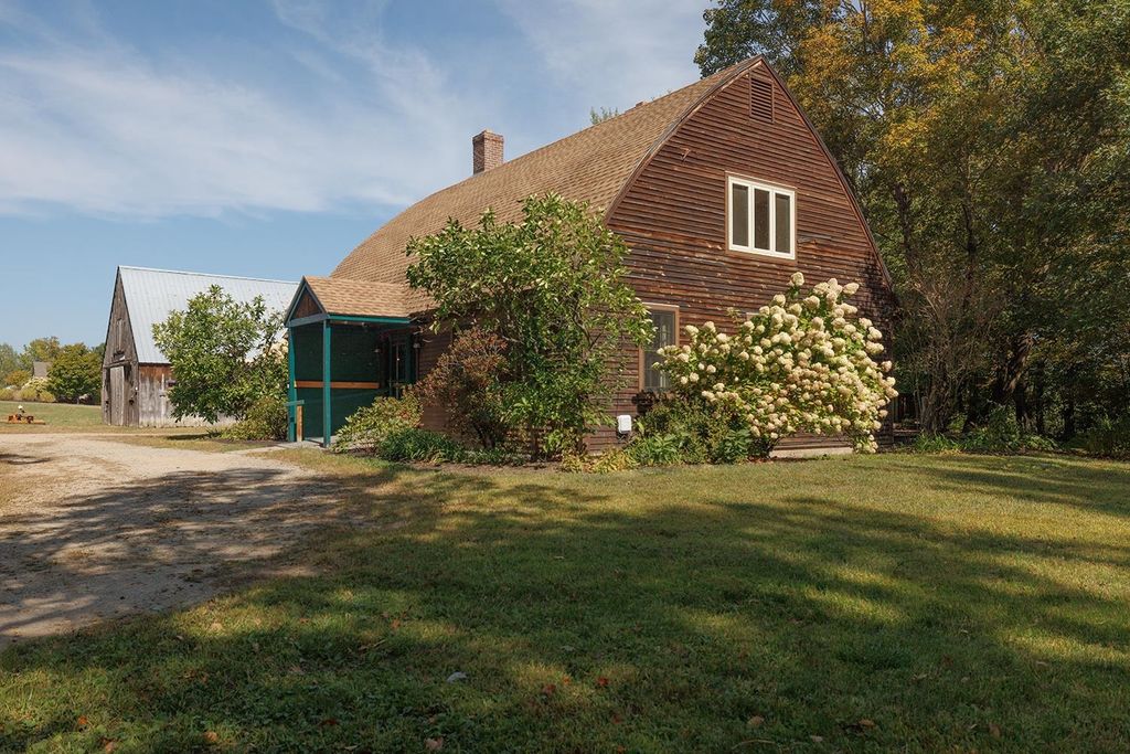 Photo of 250 King Street, Boscawen, NH 03303 (MLS # 5061989)