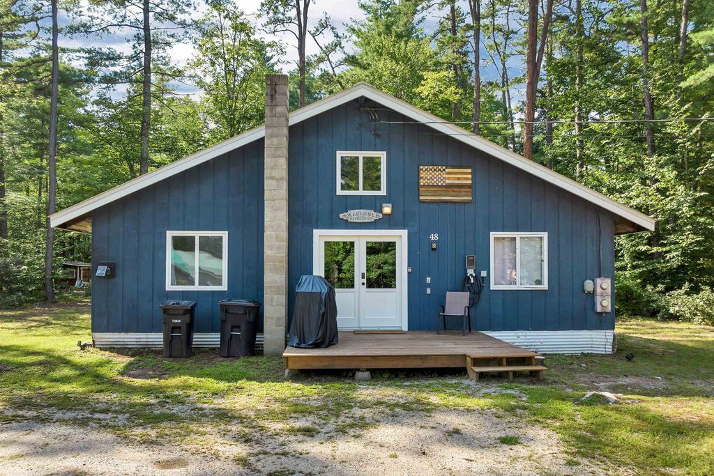 Photo of 48 South Way, Tamworth, NH 03886 (MLS # 5072866)