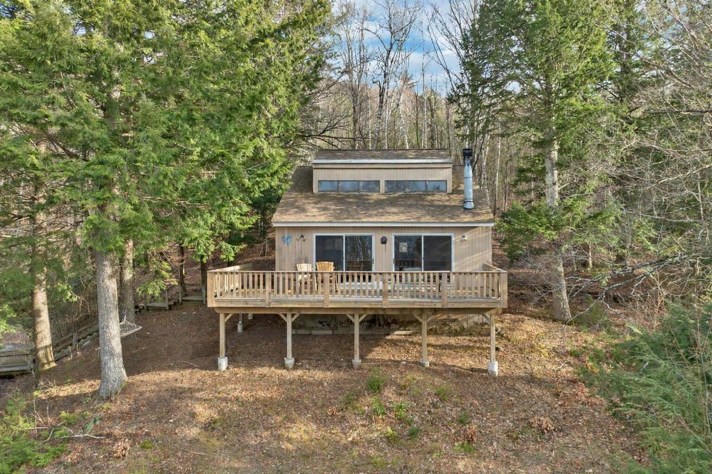 Photo of 30 Chapman Circle, Campton, NH 03223 (MLS # 5082885)