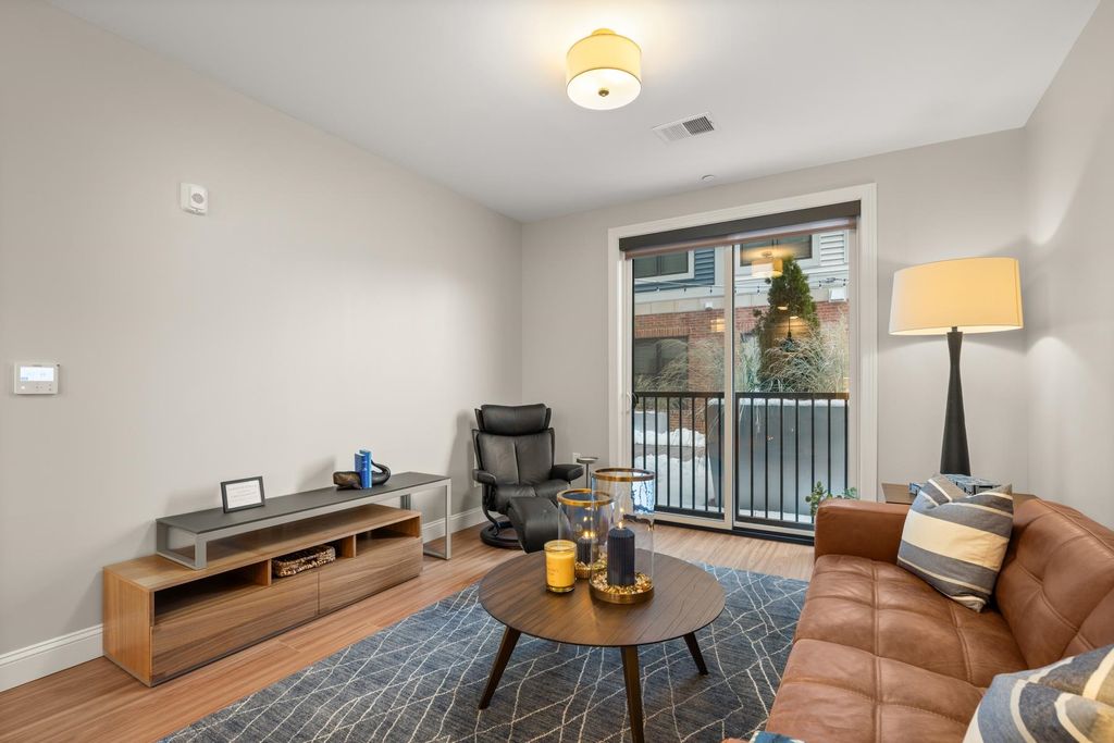 Photo of 99 Foundry Place #101, Portsmouth, NH 03801 (MLS # 4979682)