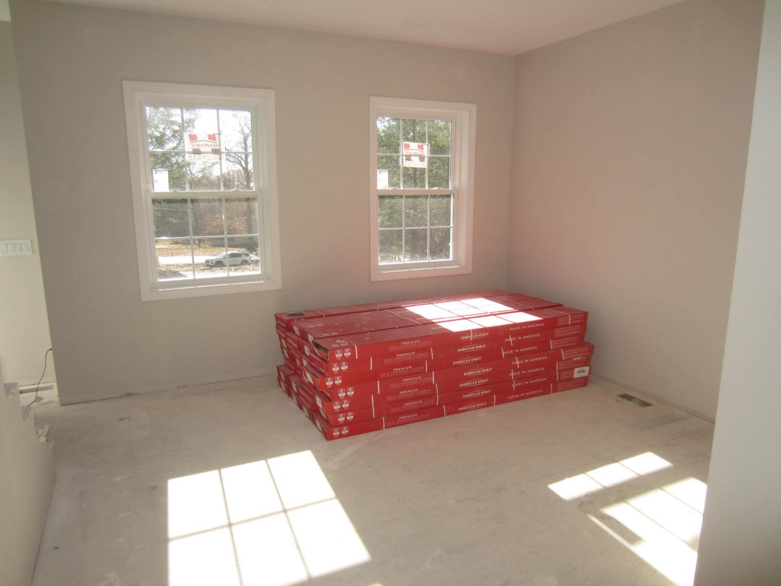 Deerfield, New Hampshire 03037, United States, 3 Bedrooms Bedrooms, ,3 BathroomsBathrooms,Residential,Active,214813