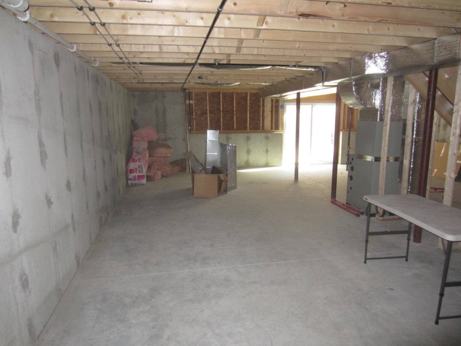 Deerfield, New Hampshire 03037, United States, 3 Bedrooms Bedrooms, ,3 BathroomsBathrooms,Residential,Active,214813