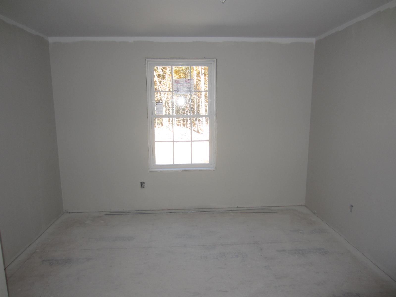 Deerfield, New Hampshire 03037, United States, 3 Bedrooms Bedrooms, ,3 BathroomsBathrooms,Residential,Active,214813