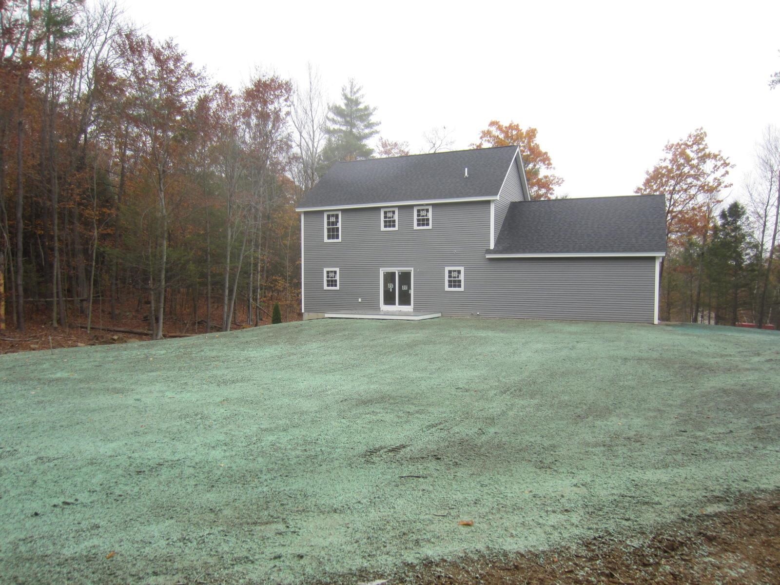 Deerfield, New Hampshire 03037, United States, 3 Bedrooms Bedrooms, ,3 BathroomsBathrooms,Residential,Active,214813