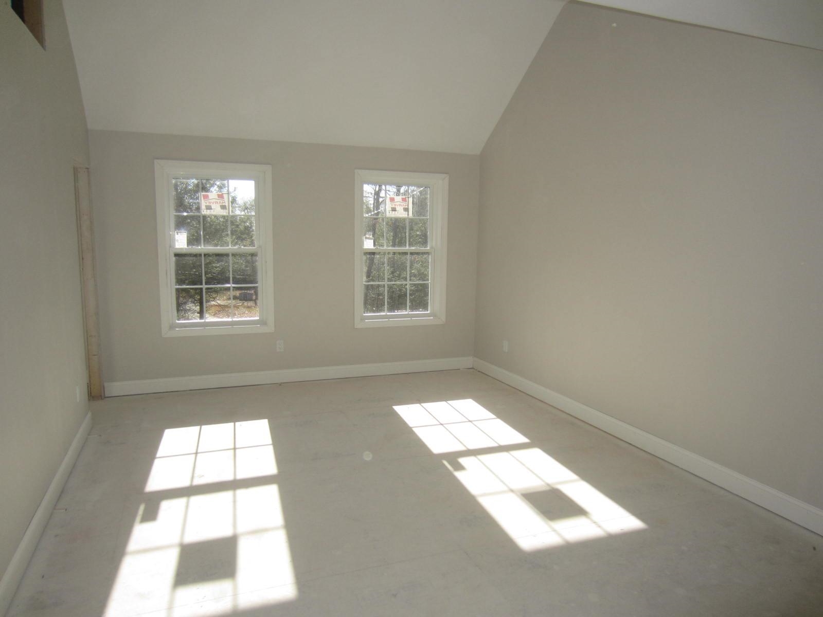 Deerfield, New Hampshire 03037, United States, 3 Bedrooms Bedrooms, ,3 BathroomsBathrooms,Residential,Active,214813