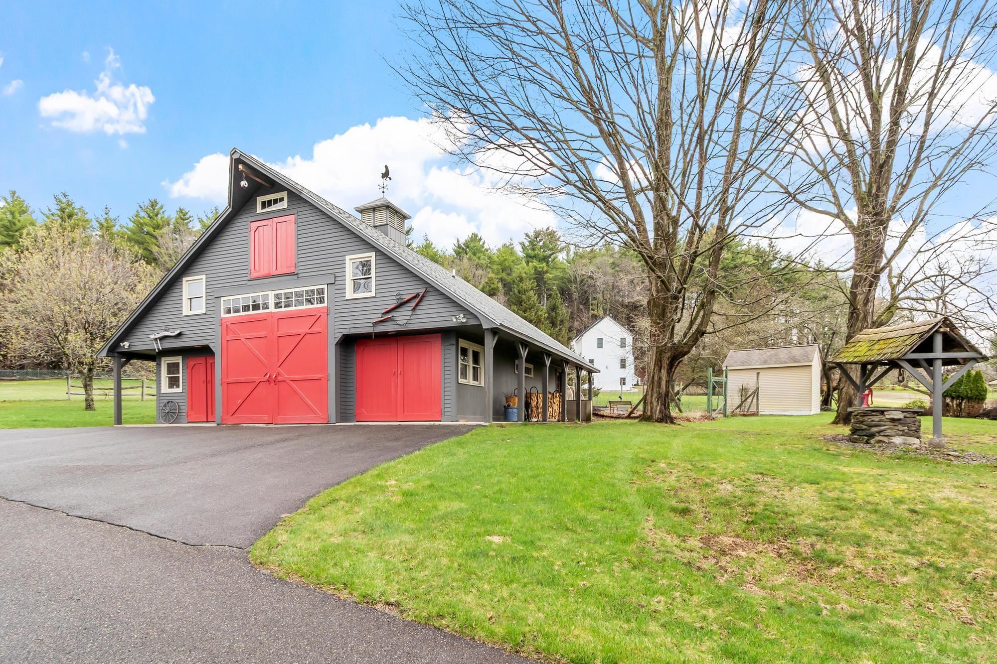 76 English Range Road