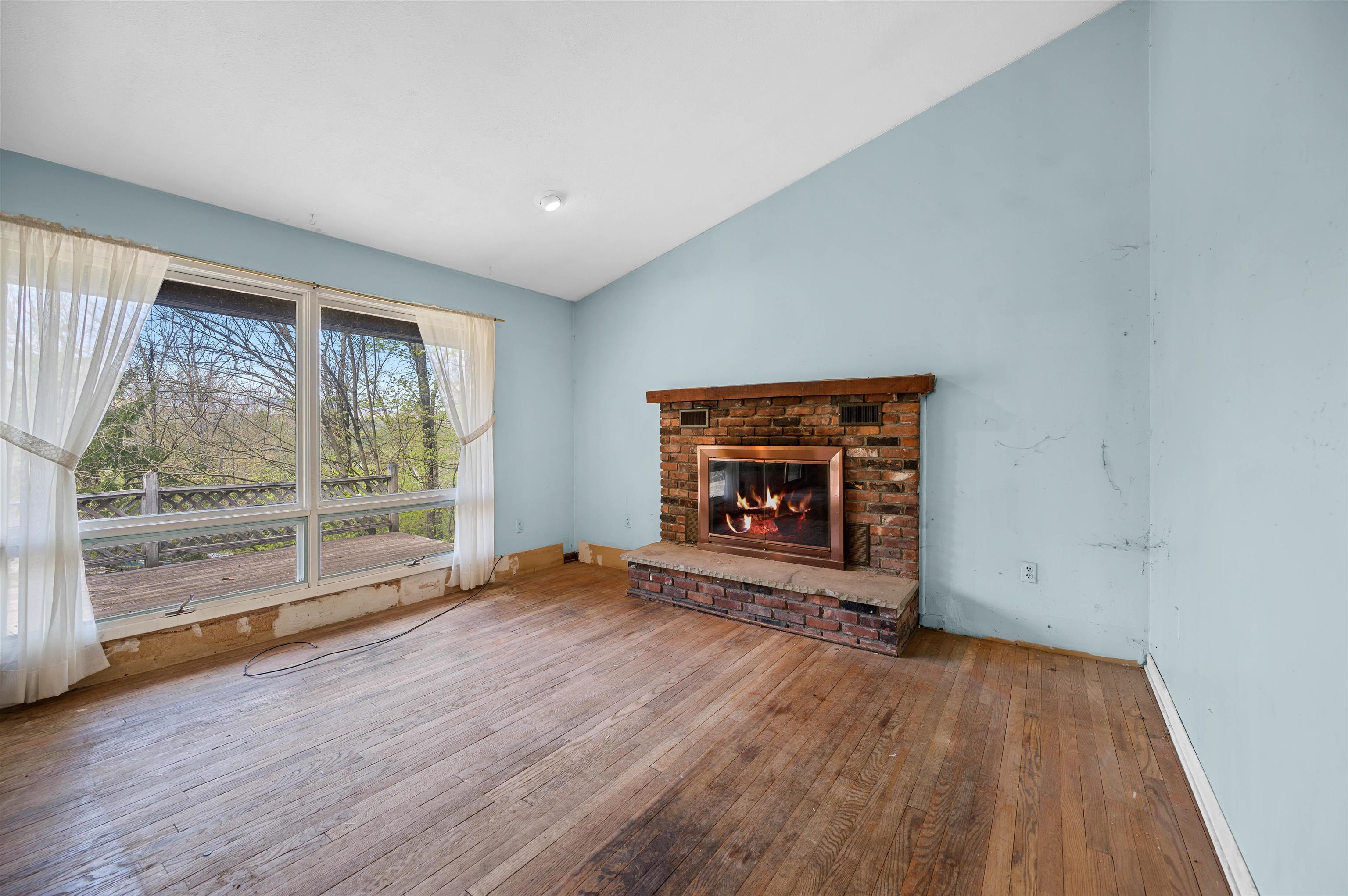 Stowe, Vermont 05672, United States, 4 Bedrooms Bedrooms, ,2 BathroomsBathrooms,Residential,Pending,131685