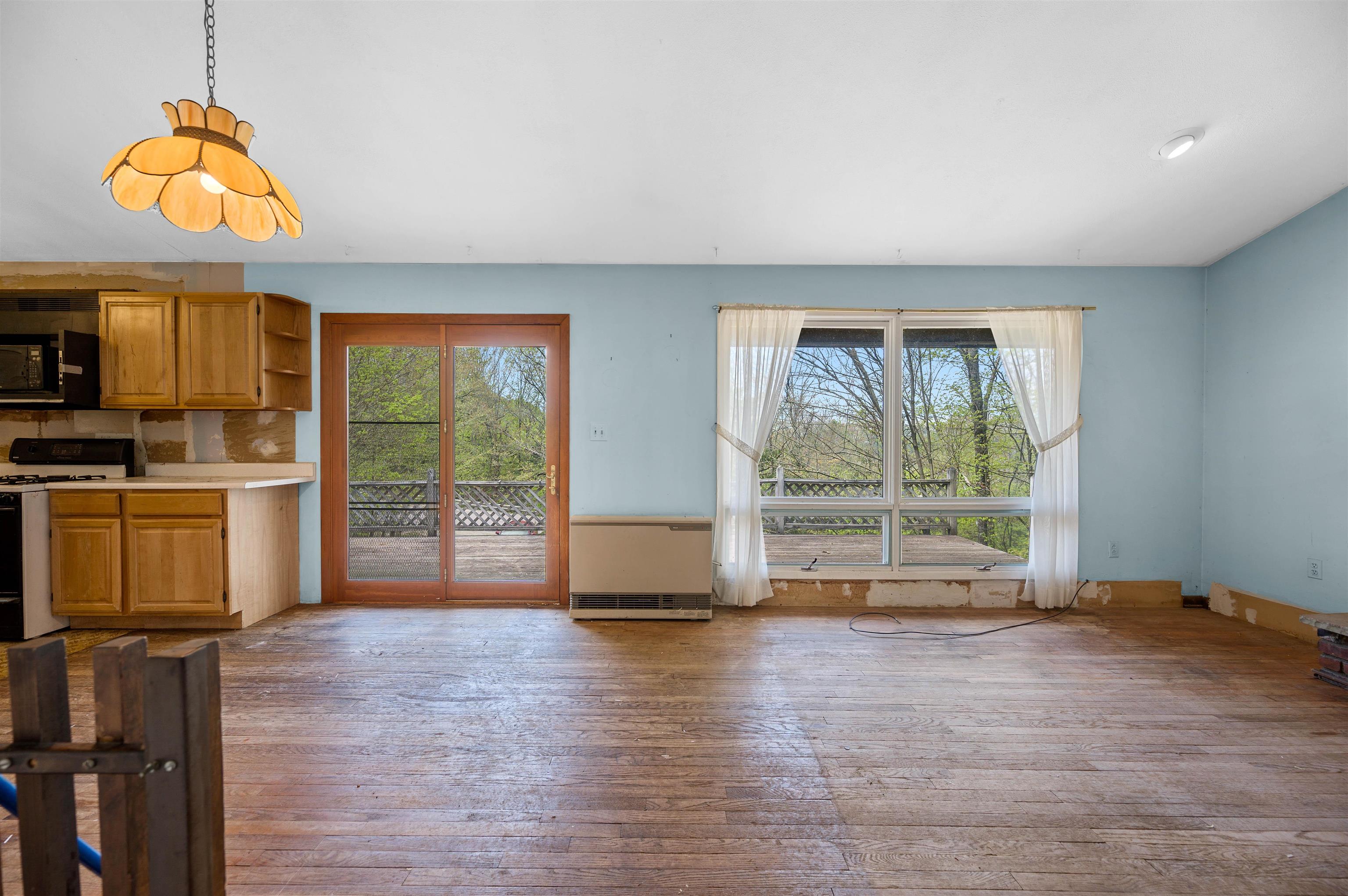 Stowe, Vermont 05672, United States, 4 Bedrooms Bedrooms, ,2 BathroomsBathrooms,Residential,Pending,131685