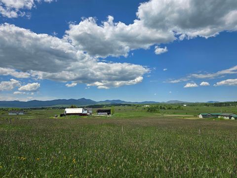 Tetreault Road Newport Town VT 05857