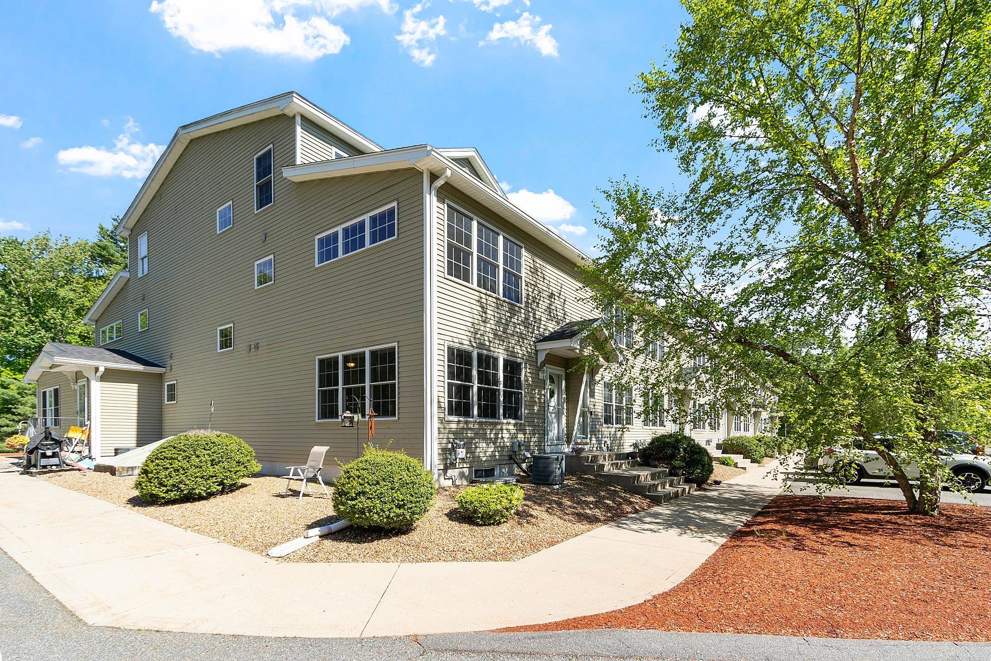 19 Steeple Chase Drive