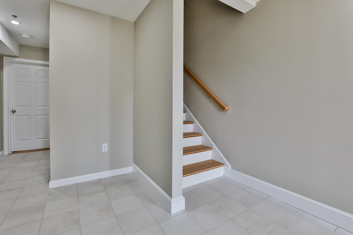 65 Centerwood Way
